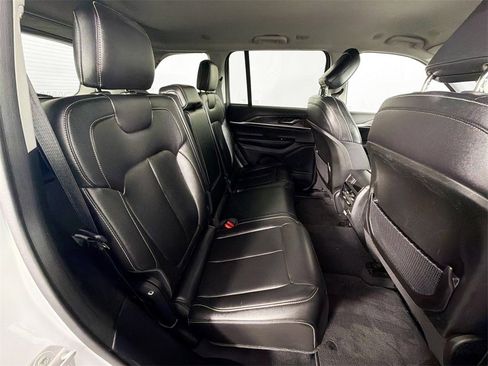 Used 2023 Jeep Grand Cherokee Limited image 24
