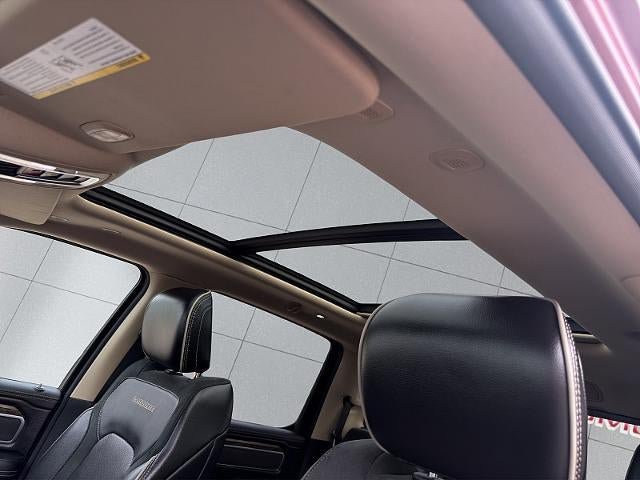 Used 2019 RAM 1500 Laramie AWD/4WD image 43