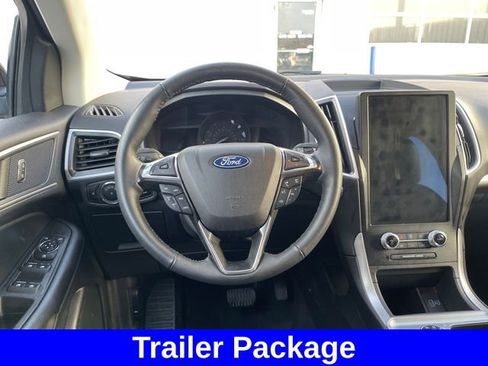 Used 2024 Ford Edge SEL w/ Convenience Package image 13