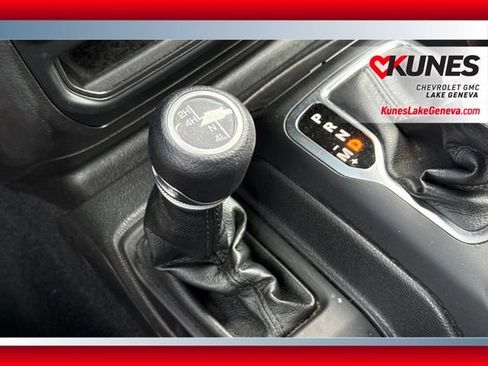 Used 2023 Jeep Wrangler Unlimited Sport AWD/4WD image 19