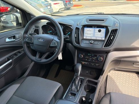 Used 2018 Ford Escape SE w/ SE Sync 3 Package image 18