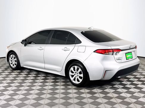 Used 2024 Toyota Corolla LE FWD image 6