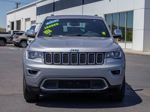 Used 2021 Jeep Grand Cherokee Limited AWD/4WD image 2