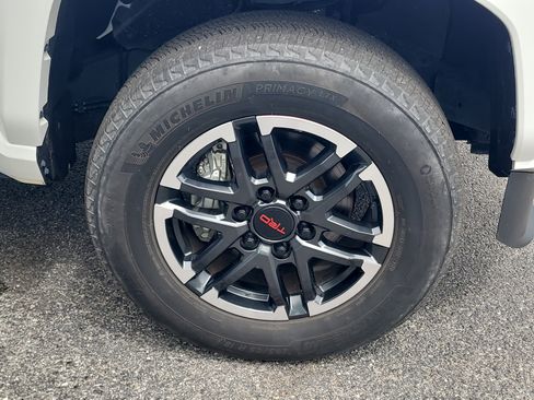 Certified 2024 Toyota Tacoma TRD Sport w/ TRD Sport Upgrade Package RWD image 9