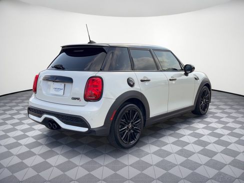 Used 2024 MINI Cooper S FWD image 9
