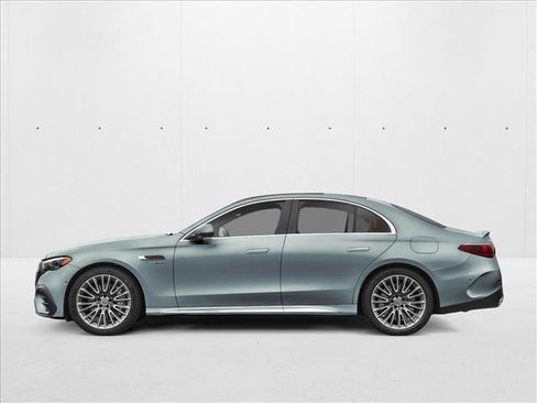 New 2026 Mercedes-Benz E 53 AMG e 4MATIC Sedan image 3