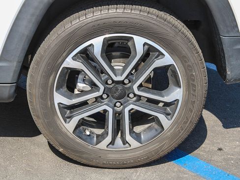 Used 2022 Jeep Compass Limited AWD/4WD image 12