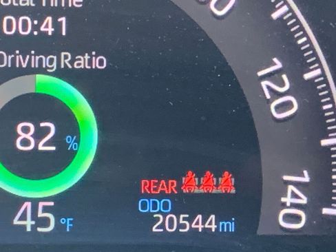 Used 2025 Toyota RAV4 LE image 39