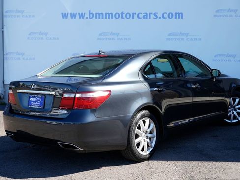 Used 2007 Lexus LS 460 RWD image 3