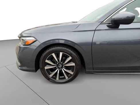 Used 2023 Honda Civic EX-L image 19