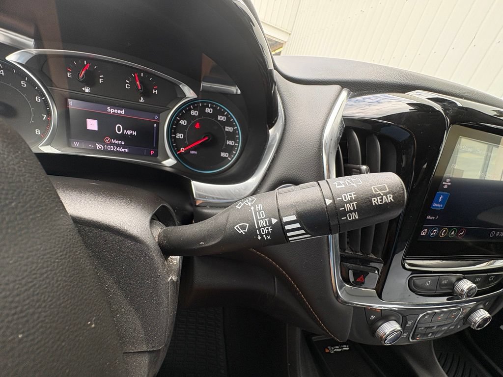 Used 2021 Chevrolet Traverse Premier AWD/4WD image 21