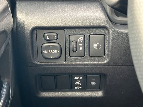 Certified 2024 Toyota 4Runner TRD Off-Road image 33