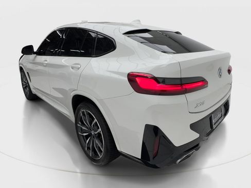 Used 2023 BMW X4 xDrive30i w/ M Sport Package AWD/4WD image 10
