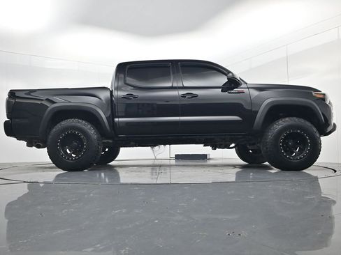 Used 2019 Toyota Tacoma TRD Pro AWD/4WD image 47