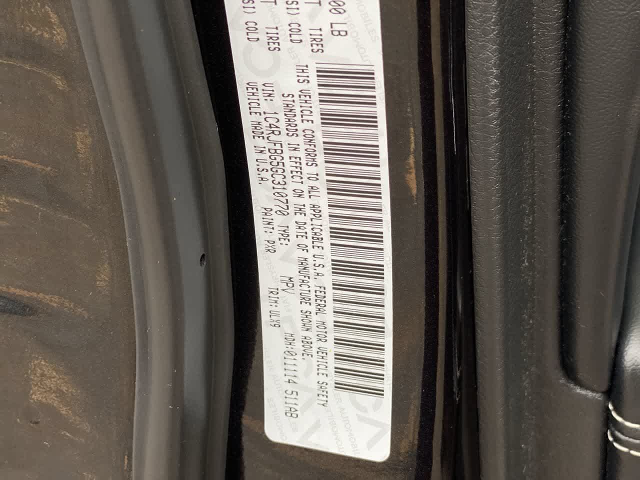 Used 2016 Jeep Grand Cherokee Limited AWD/4WD image 28