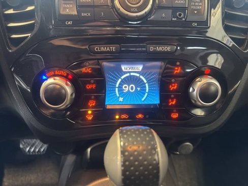 Used 2014 Nissan Juke SV image 14