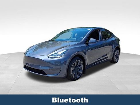 Used 2023 Tesla Model Y Long Range AWD/4WD image 4