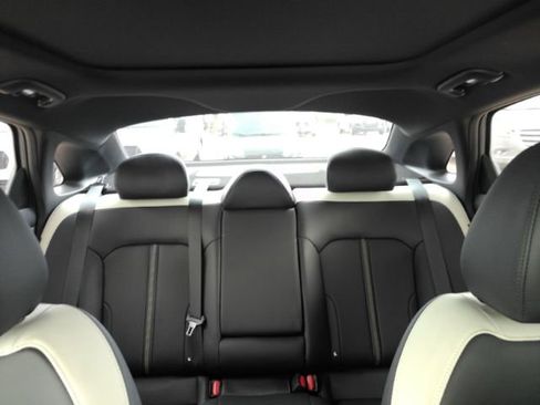 Used 2025 Kia K5 GT-Line w/ GT-Line Premium Package image 30