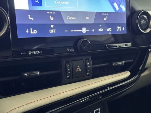Used 2024 Lexus NX 250 FWD w/ Towing Package (2000 Lbs) image 19