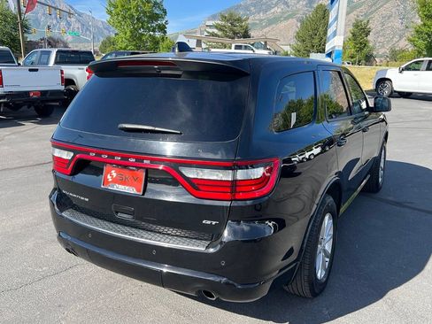 Used 2025 Dodge Durango GT RWD image 9