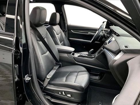 Used 2024 Cadillac XT5 Sportv image 7