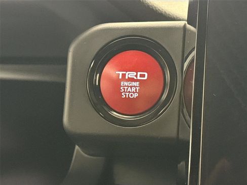 Used 2024 Toyota Tacoma TRD Off-Road w/ TRD Off Road Upgrade Package image 22