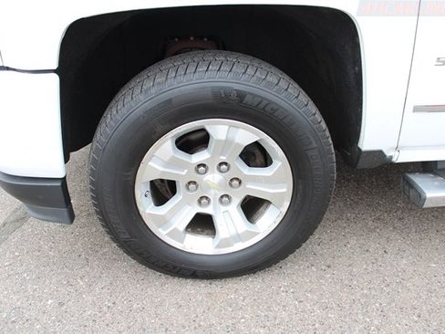 Used 2016 Chevrolet Silverado 1500 LTZ Z71 w/ LTZ Plus Package image 4