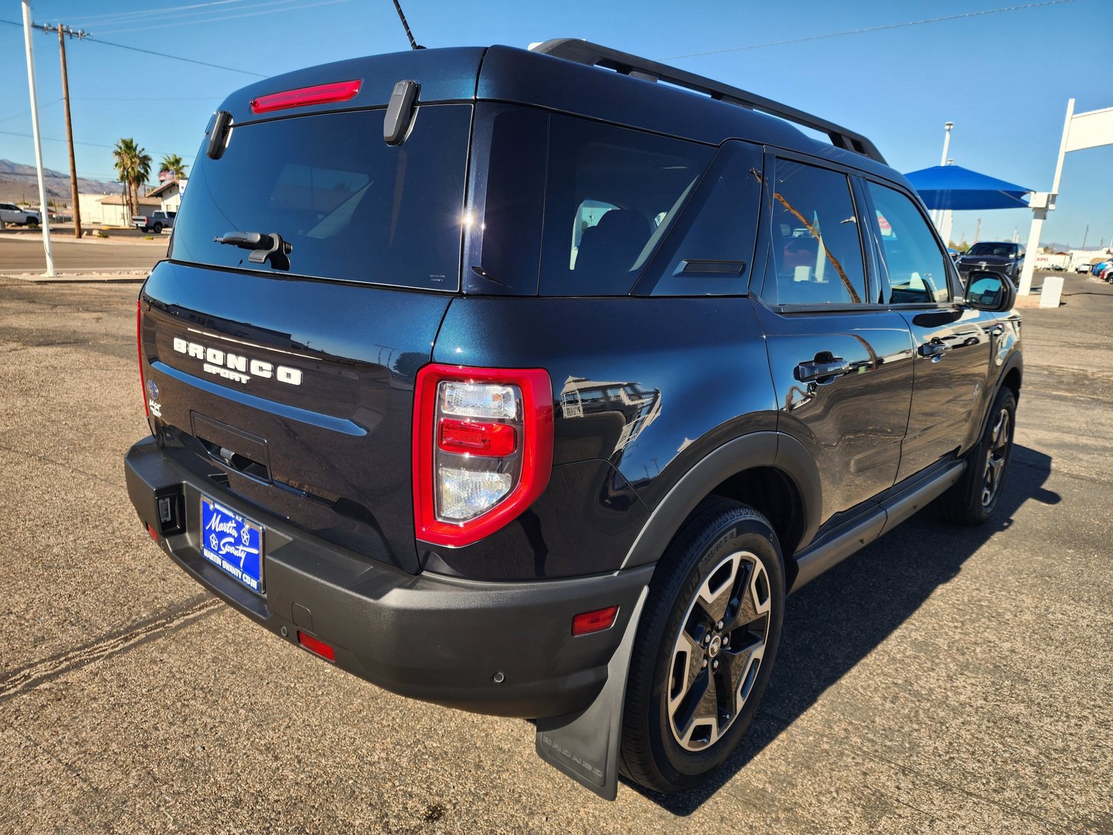 Used 2023 Ford Bronco Sport Outer Banks w/ Tech Package AWD/4WD image 5