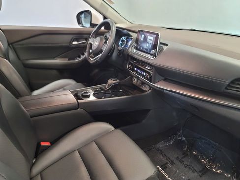 Certified 2023 Nissan Rogue SV w/ SV Premium B Package image 23