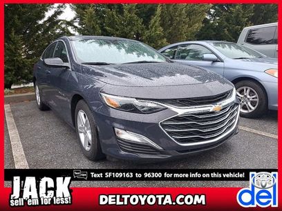 Used 2025 Chevrolet Malibu LS