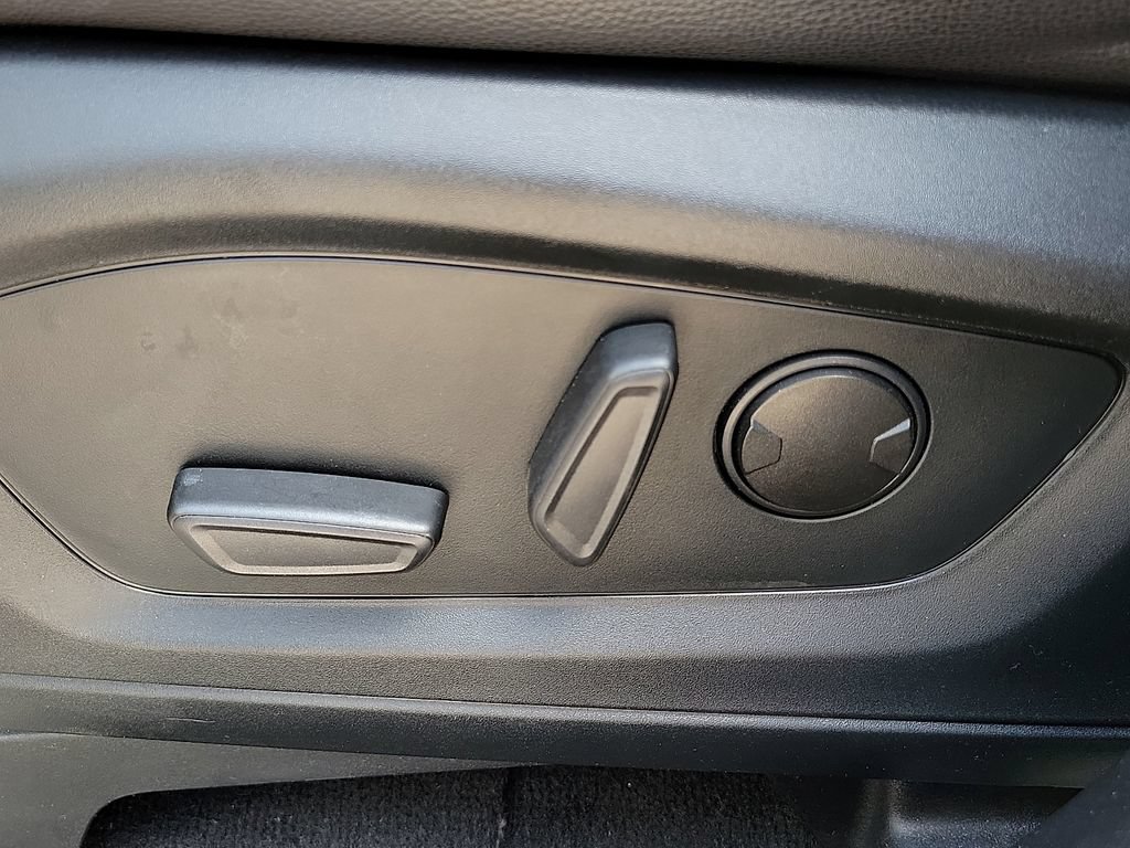 Used 2022 Ford Explorer ST AWD/4WD image 24