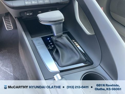 Certified 2025 Hyundai Elantra Sport FWD image 9