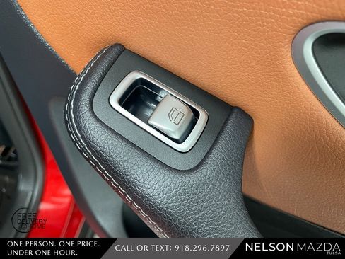 Used 2021 Mercedes-Benz GLC 300 4MATIC Coupe image 46