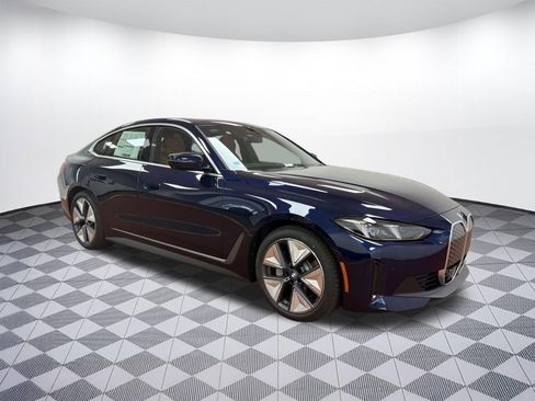 New 2026 BMW i4 xDrive40i w/ Premium Package image 6
