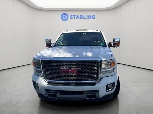 Certified 2015 GMC Sierra 2500 Denali w/ Duramax Plus Package AWD/4WD image 5