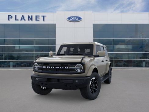 New 2026 Ford Bronco Outer Banks AWD/4WD image 2