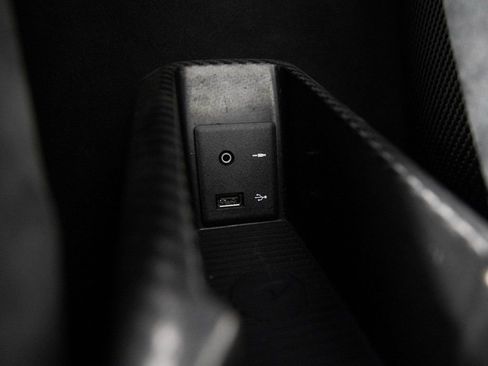 Used 2015 McLaren P1 image 54