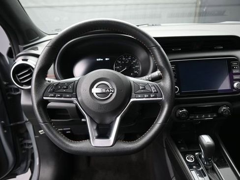Used 2023 Nissan Kicks SR w/ Interior Electronics Package image 7