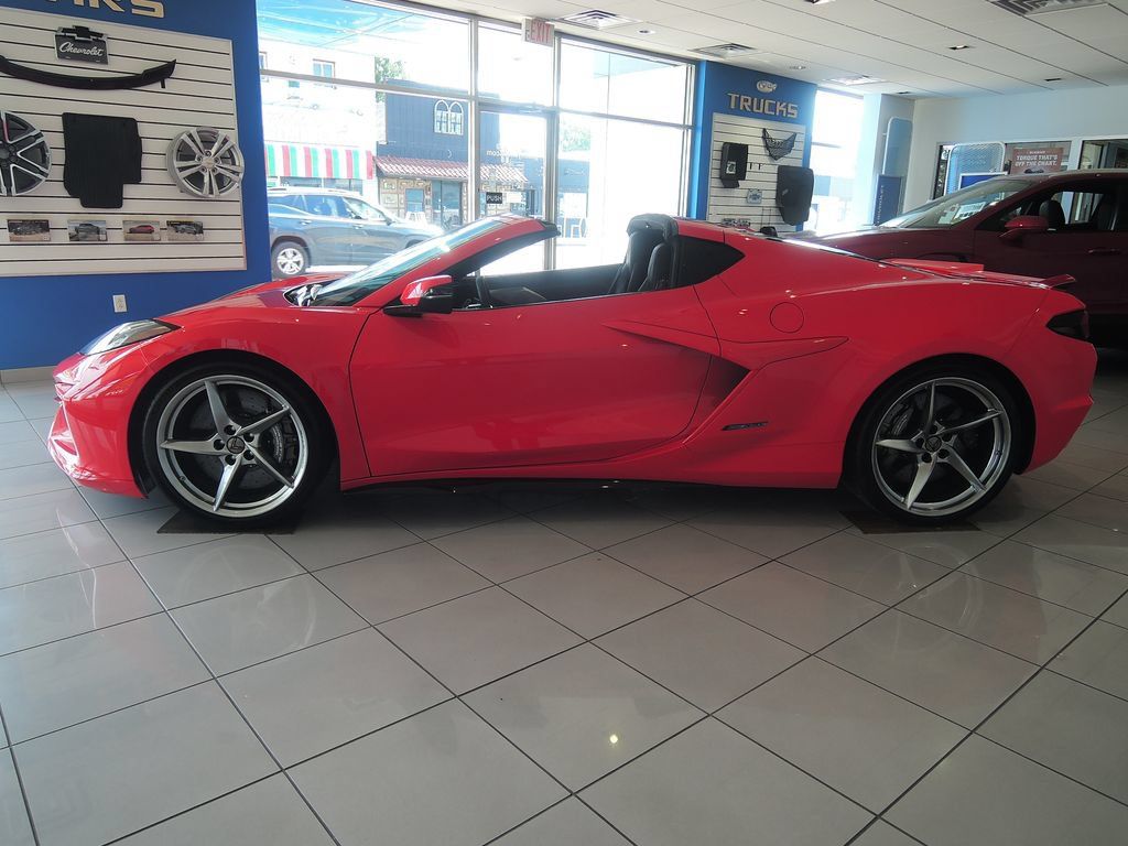 Used 2024 Chevrolet Corvette E-Ray AWD/4WD image 10