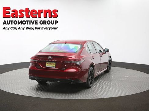 Used 2021 Toyota Camry XLE AWD/4WD image 39