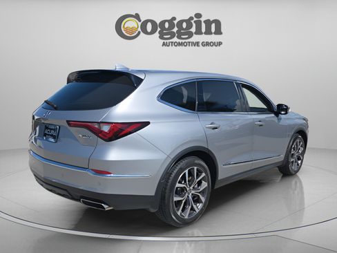 Used 2022 Acura MDX FWD w/ Technology Package image 5