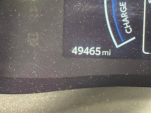 Used 2025 Toyota Camry SE FWD image 27