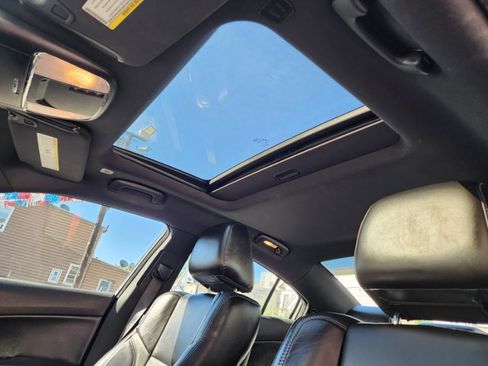 Used 2022 Dodge Charger SXT w/ Leather Interior Group image 19