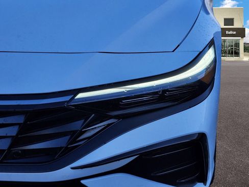New 2026 Hyundai Elantra Limited FWD image 10