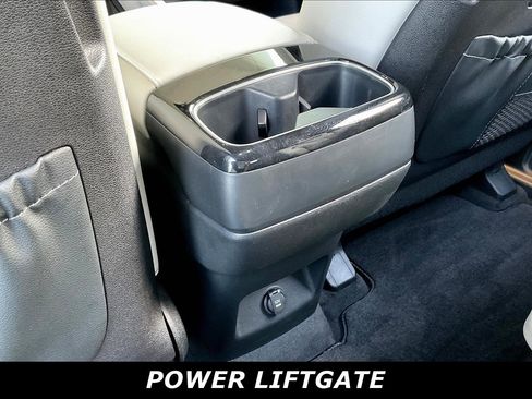 Used 2024 Kia Telluride EX w/ EX Captain's Chair Package AWD/4WD image 10