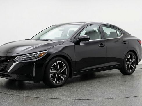Used 2025 Nissan Sentra SV FWD image 3