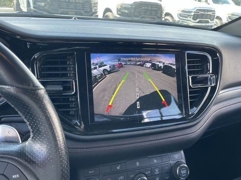 Certified 2023 Dodge Durango GT image 29