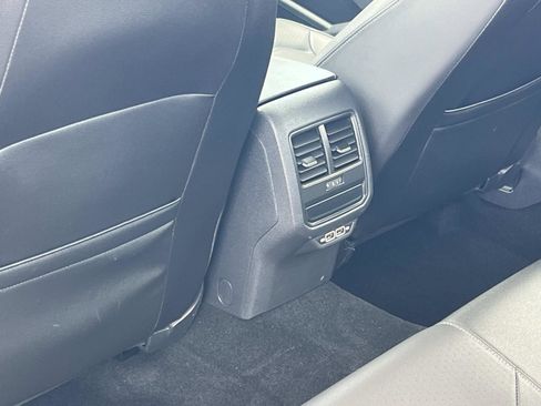 Certified 2022 Volkswagen Passat 2.0T R-Line image 21