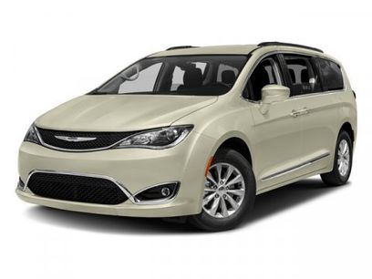 Used 2017 Chrysler Pacifica Touring-L Plus w/ Advanced Safetytec Group