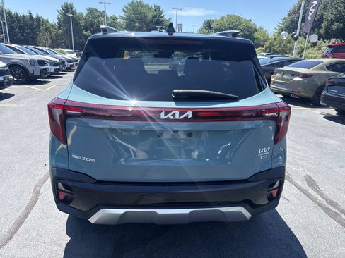 Used 2024 Kia Seltos S AWD/4WD image 4